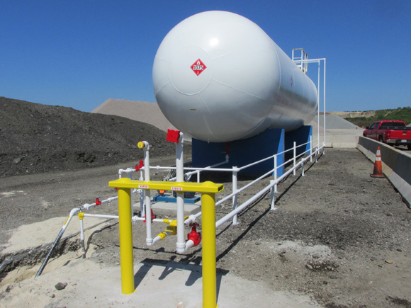 foster-fuels-bulk-propane-tank-web